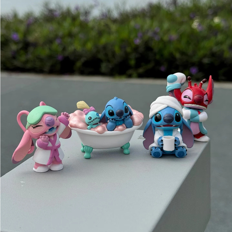 Home Bathroom Model - Набор-сюрприз Stitch Nighttime Bath Relax Time
