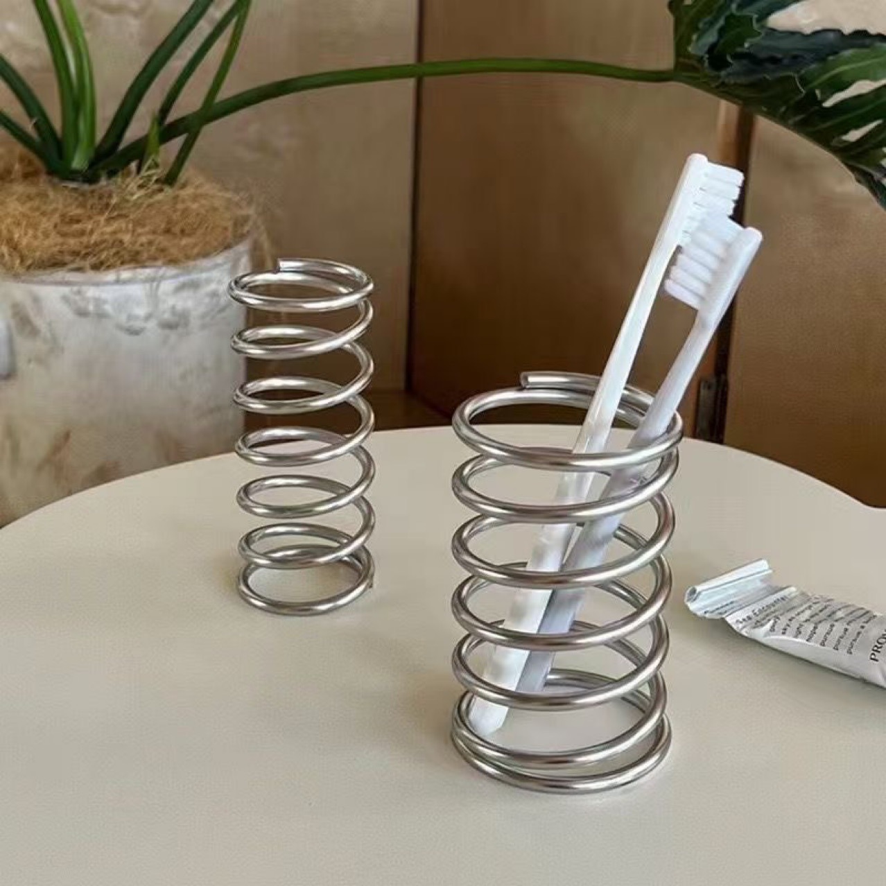 Держатель для зубных щеток из  – обзор и цена Home Center Bathroom Accessories