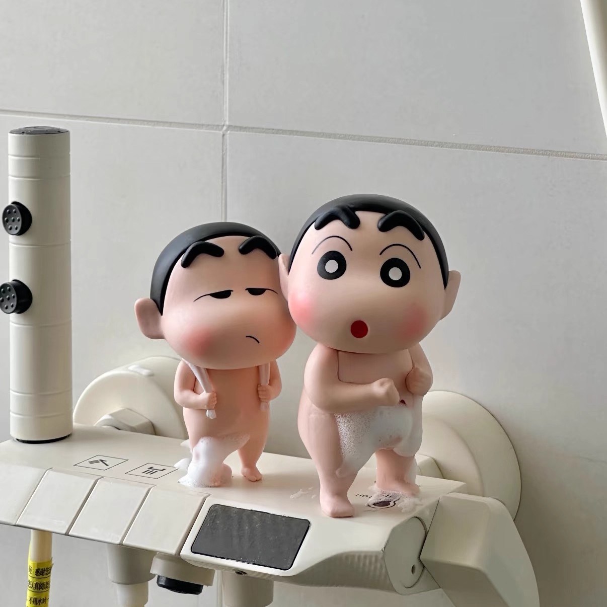 Карандаш для купания Шин Чан,  – обзор и цена Home Goods Bathroom Accessories